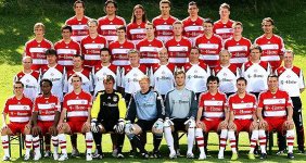 Реэкспонирование fcb_teamfoto_300.jpg