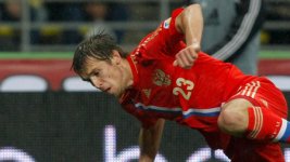 Dmitrii_Kombarov_2012_10_12_Reuters_Maxim-Shemetov.jpg Dmitrii_Kombarov_2012_10_12_Reuters_Maxim-Shemetov.jpg